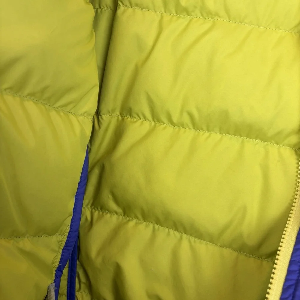 The North Face shoulder hem
